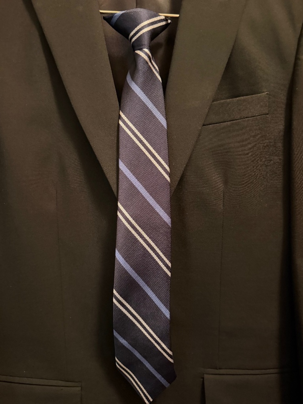 BOYS Blue stripe clip on tie